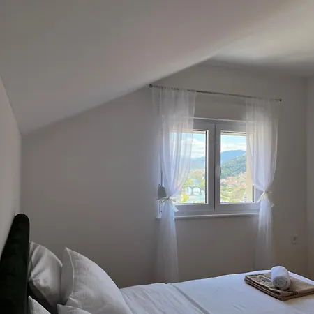 Dobrica Apartman *